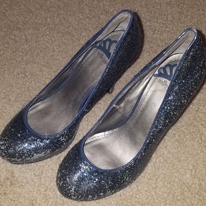 FREE with bundle heels